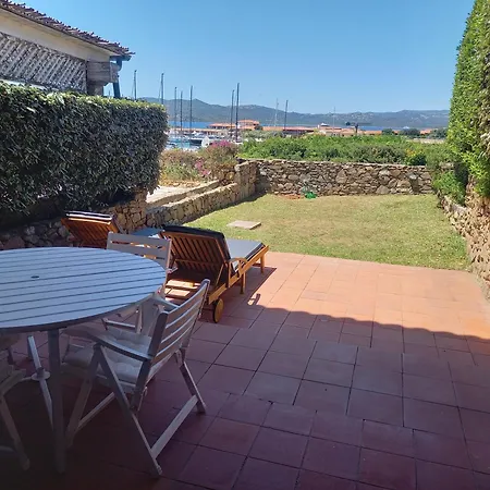 Apartman Traumhafte Mit Garten Und Parkplatz Zu Vermieten! Vacanze Da Sogno A Con Giardino E Parcheggio In Affitto! *